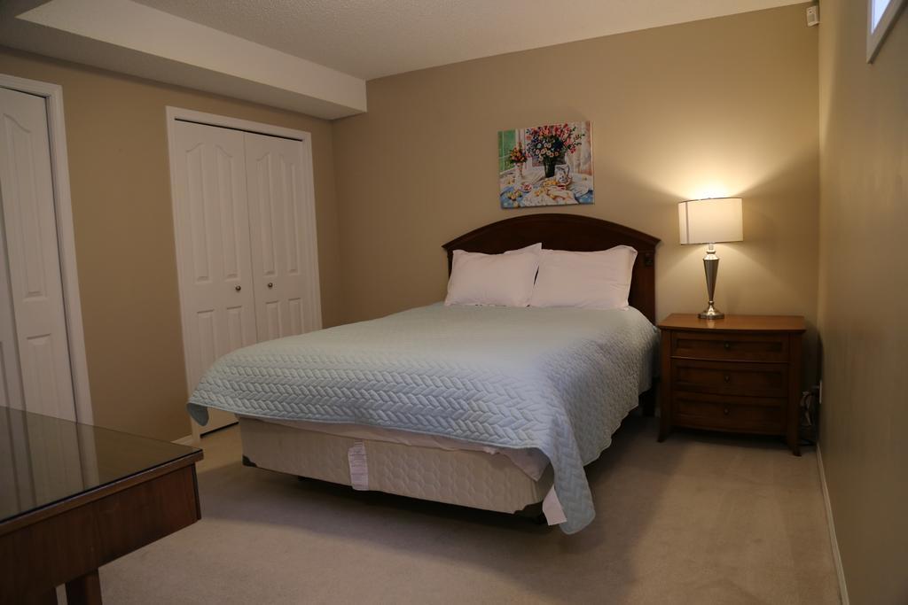 Ming'S Homestay YYC Eksteriør billede